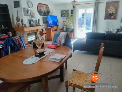 Maison - 90 m² - 3 pièces