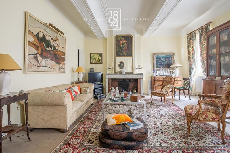 Appartement - 110 m² - 4 pièces