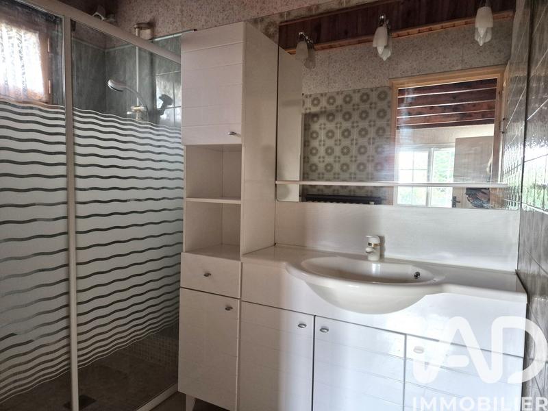 Maison - 122 m² - 4 pièces