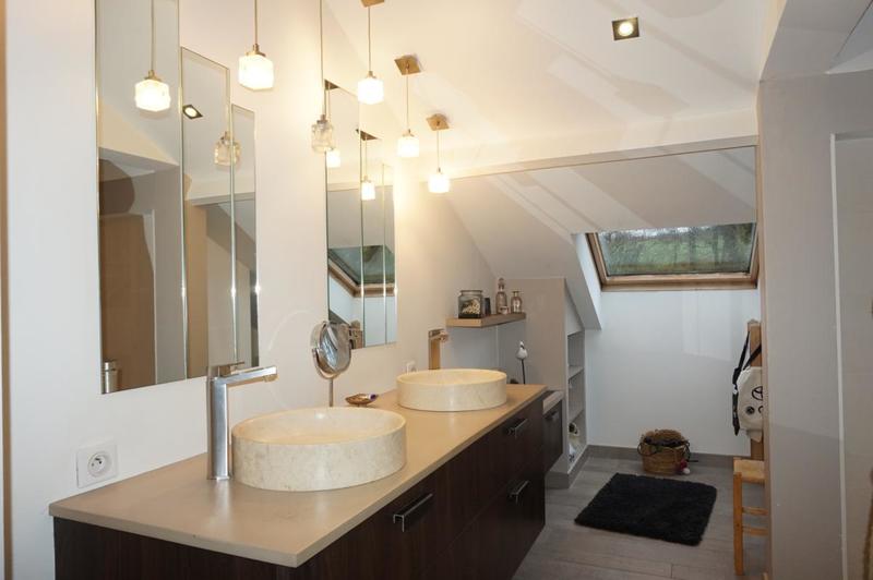 Maison - 130 m² - 7 pièces