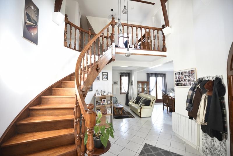 Maison - 131 m² - 5 pièces