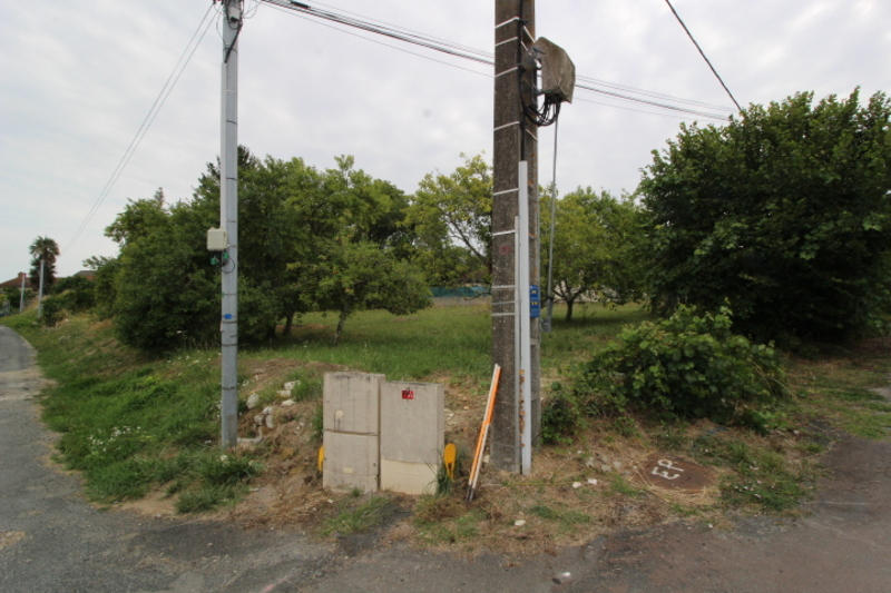 Terrain constructible - 1 080 m²