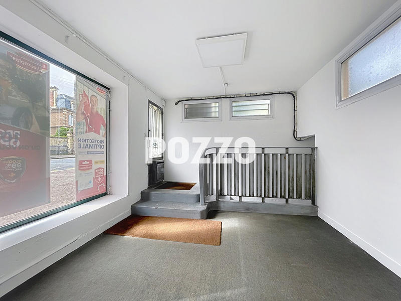 Local commercial - 166 m²