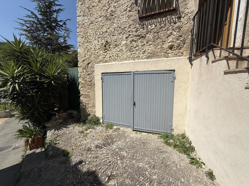 Maison - 75 m² - 5 pièces