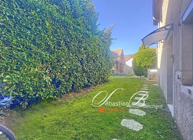 Maison - 269 m² - 8 pièces