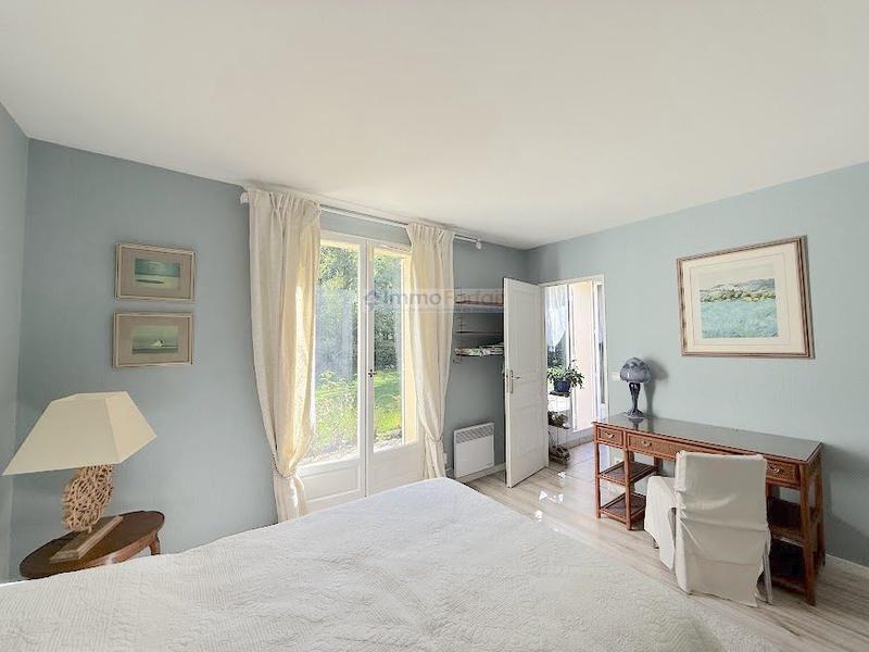 Maison - 180 m² - 7 pièces