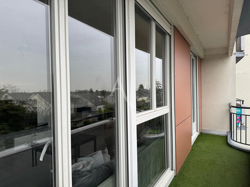 Appartement - 80 m² - 3 pièces