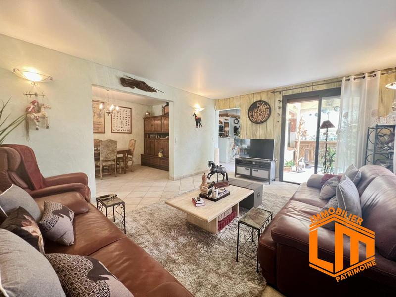 Viager - Mas - 207 m² - 6 pièces