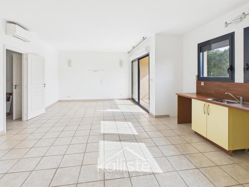 Appartement - 71 m² - 3 pièces