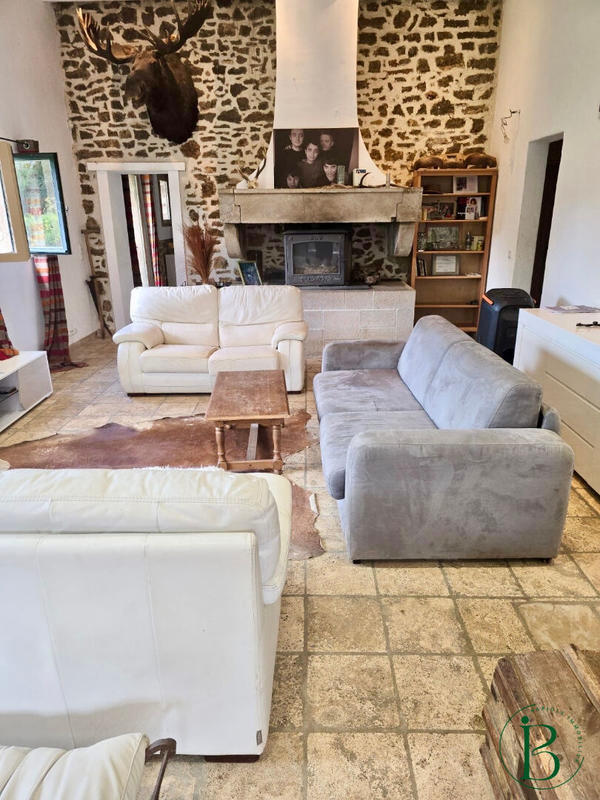 Maison - 170 m² - 6 pièces