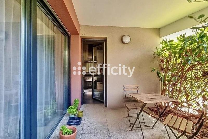 Appartement - 56 m² - 3 pièces