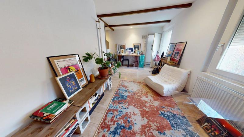 Immeuble - 80 m² - 5 pièces