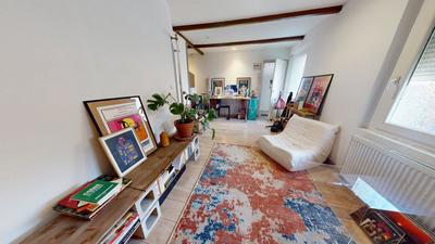 Immeuble - 80 m² - 5 pièces