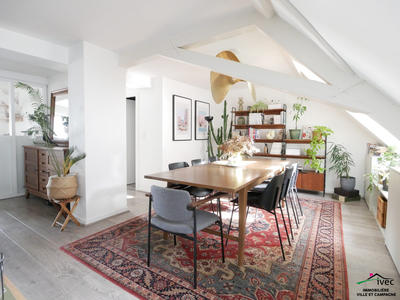 Appartement - 87 m² - 4 pièces