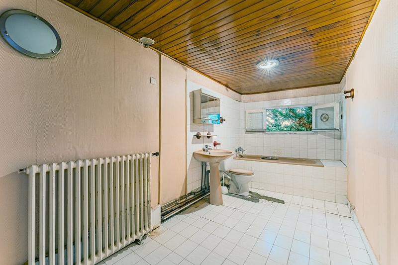 Maison - 180 m² - 10 pièces