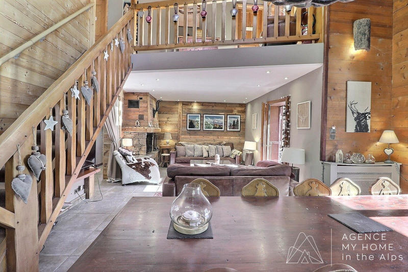 Châlet - 255 m² - 11 pièces