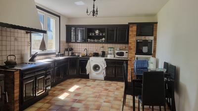 Maison - 114 m² - 8 pièces