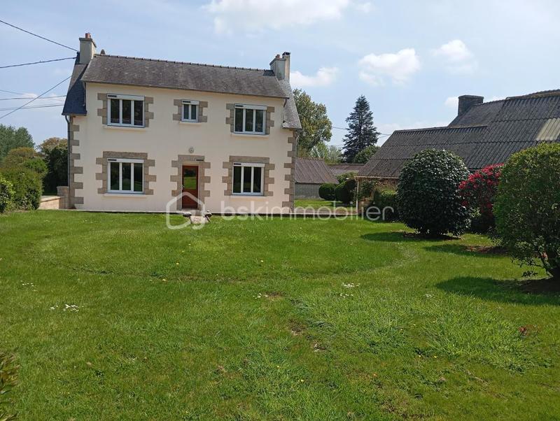 Maison ancienne - 94 m² - 6 pièces