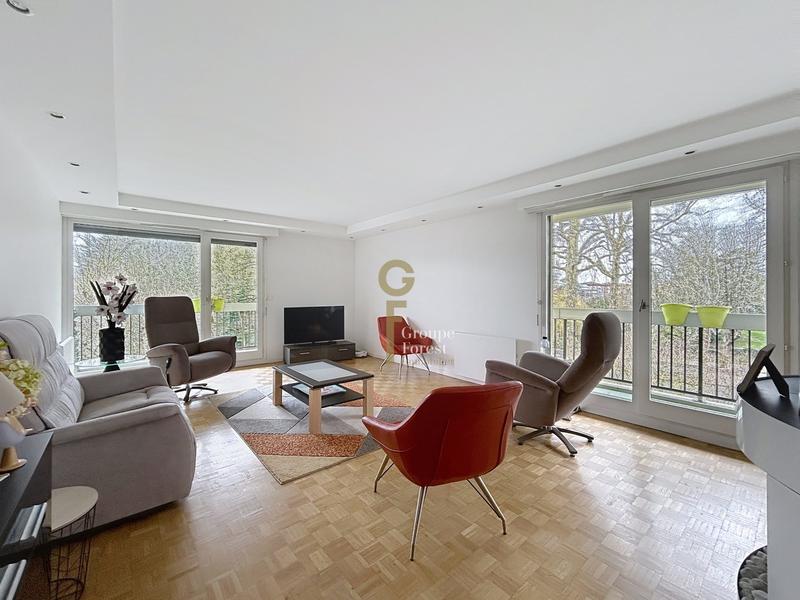 Appartement - 93 m² - 3 pièces