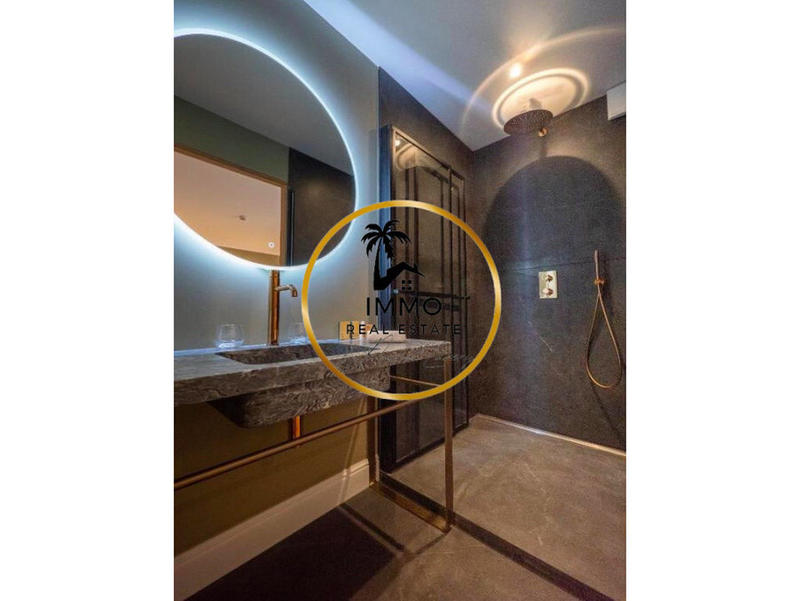 Immeuble - 520 m² - 17 pièces