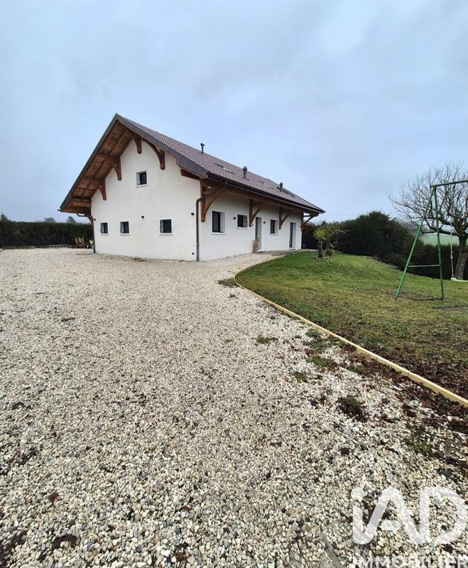 Maison - 180 m² - 5 pièces