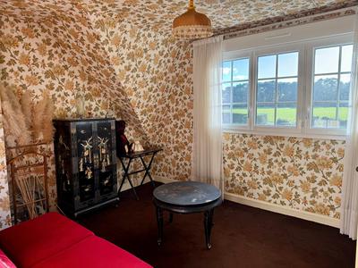 Maison - 180 m² - 8 pièces