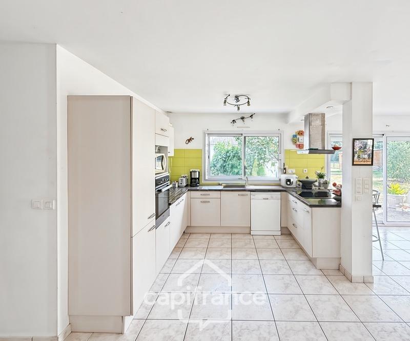 Maison - 105 m² - 5 pièces