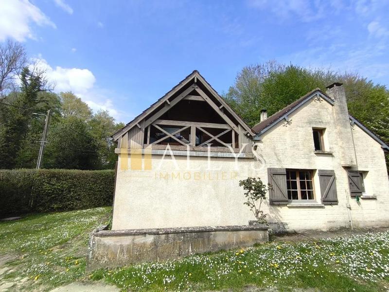 Maison - 121 m² - 6 pièces