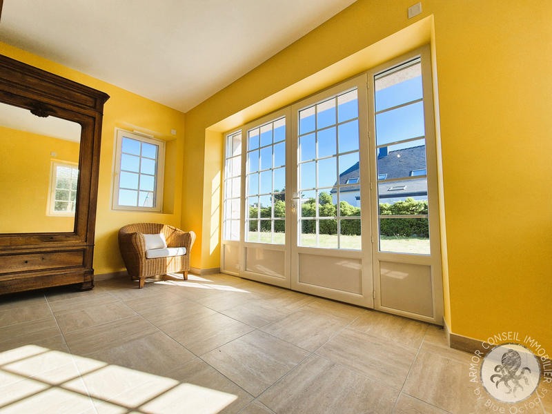 Maison - 235 m² - 6 pièces