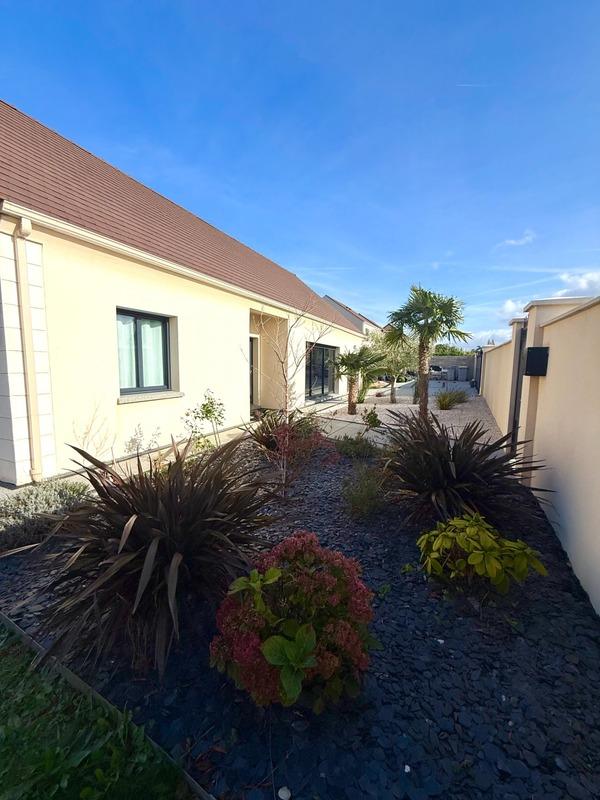 Maison - 193 m² - 7 pièces