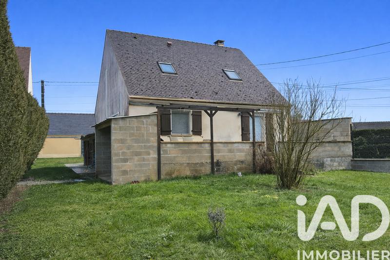 Maison - 90 m² - 4 pièces