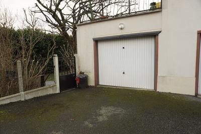 Appartement - 81 m² - 3 pièces