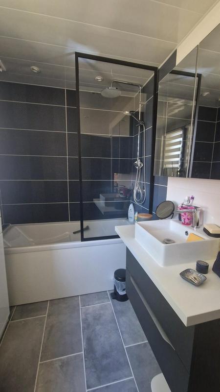 Maison - 167 m² - 5 pièces