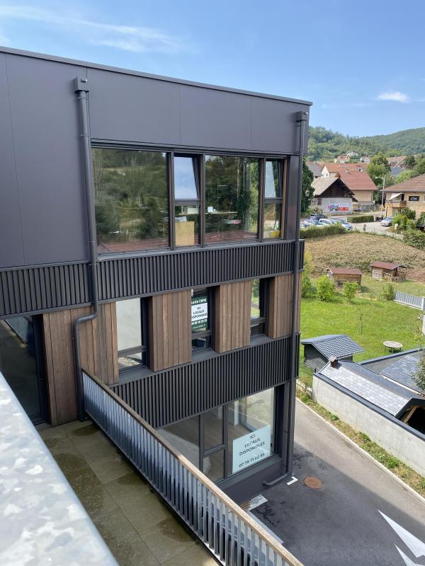 Local commercial - 160 m²