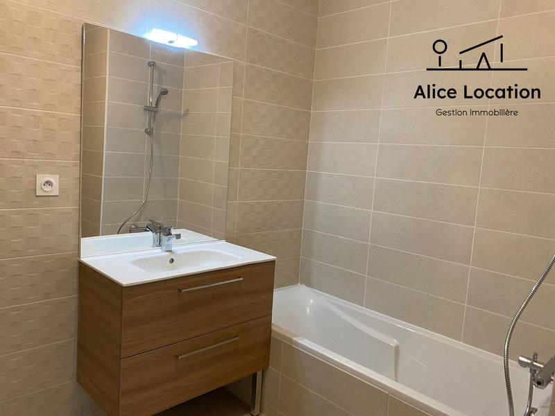 Appartement - 59 m² - 3 pièces