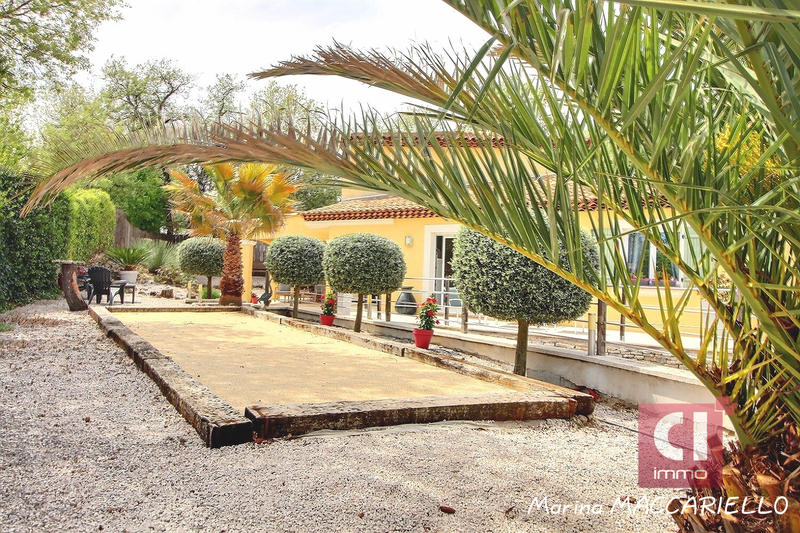 Maison - 175 m² - 6 pièces