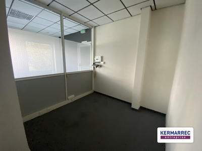 Bureau - 230 m²