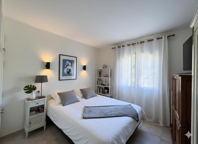 Maison - 168 m² - 6 pièces