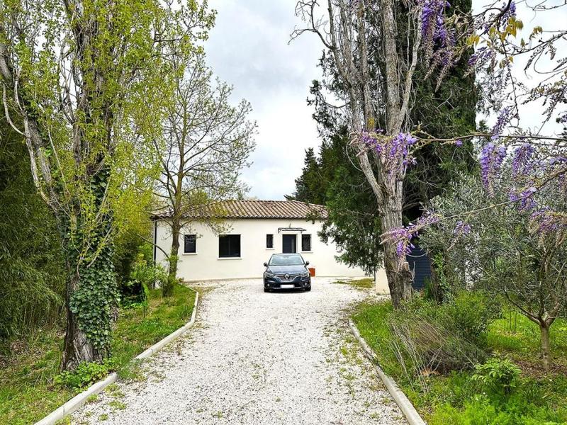Villa - 104 m² - 4 pièces