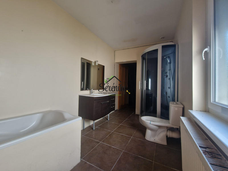 Maison - 170 m² - 5 pièces