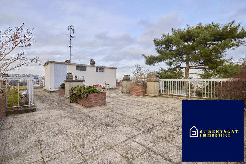 Appartement - 163 m² - 5 pièces