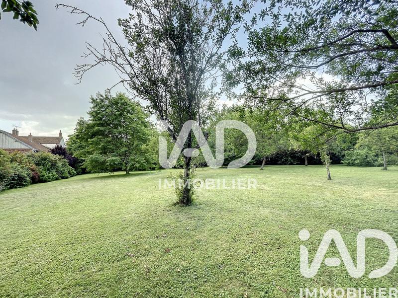 Maison - 360 m² - 12 pièces