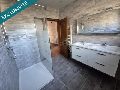 Maison - 177 m² - 8 pièces