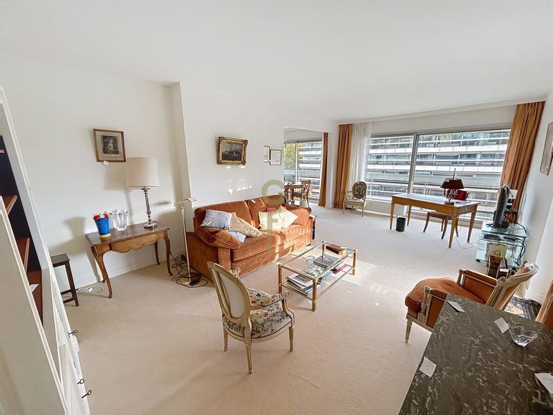 Appartement - 83 m² - 3 pièces