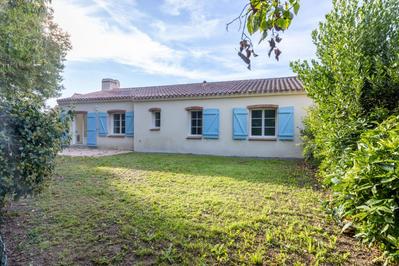 Maison - 93 m² - 4 pièces