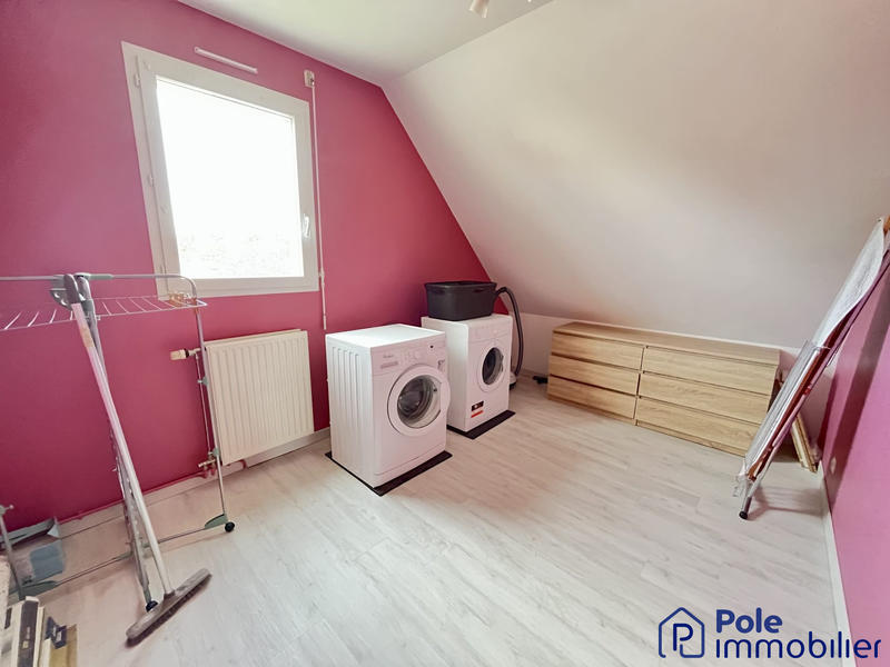 Maison traditionnelle - 121 m² - 6 pièces