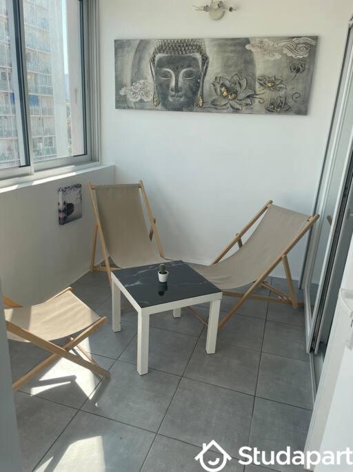 Chambre - 8 m² - 1 pièce