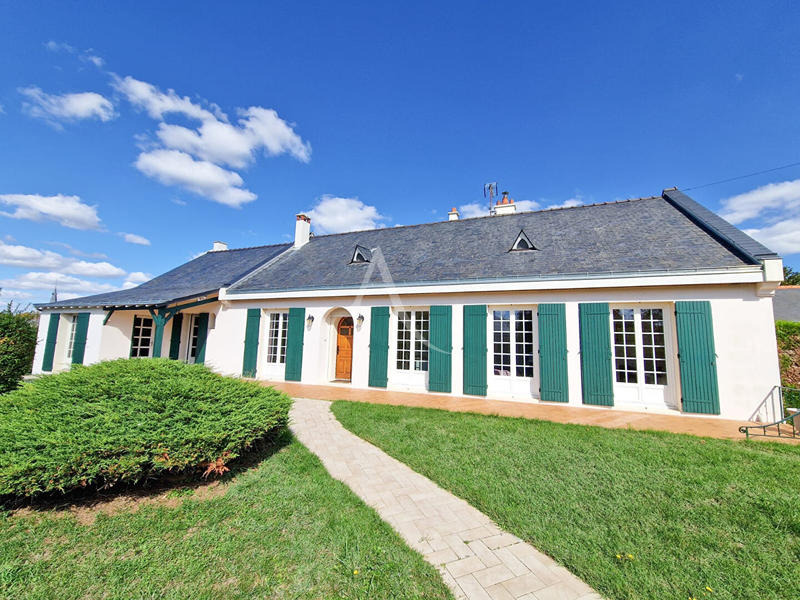 Maison - 175 m² - 6 pièces