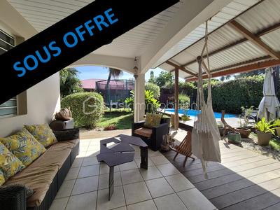 Maison - 105 m² - 4 pièces