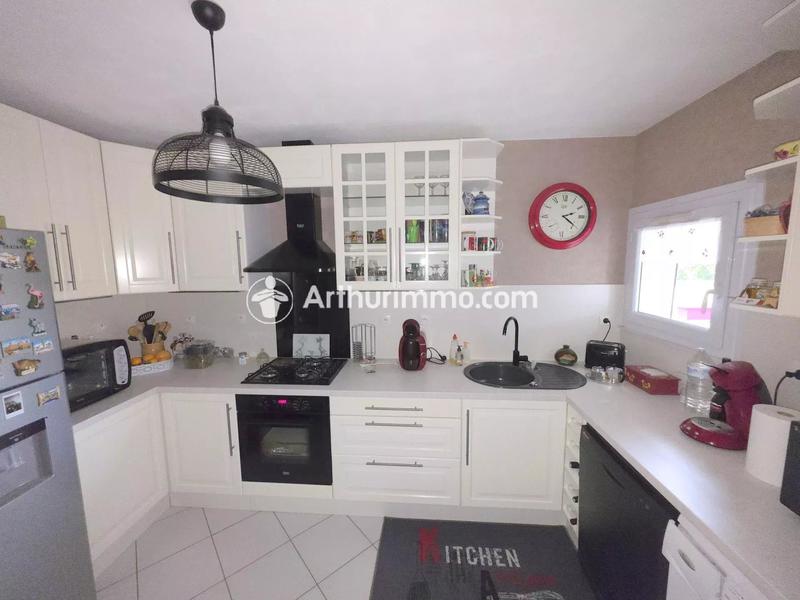 Appartement - 85 m² - 4 pièces